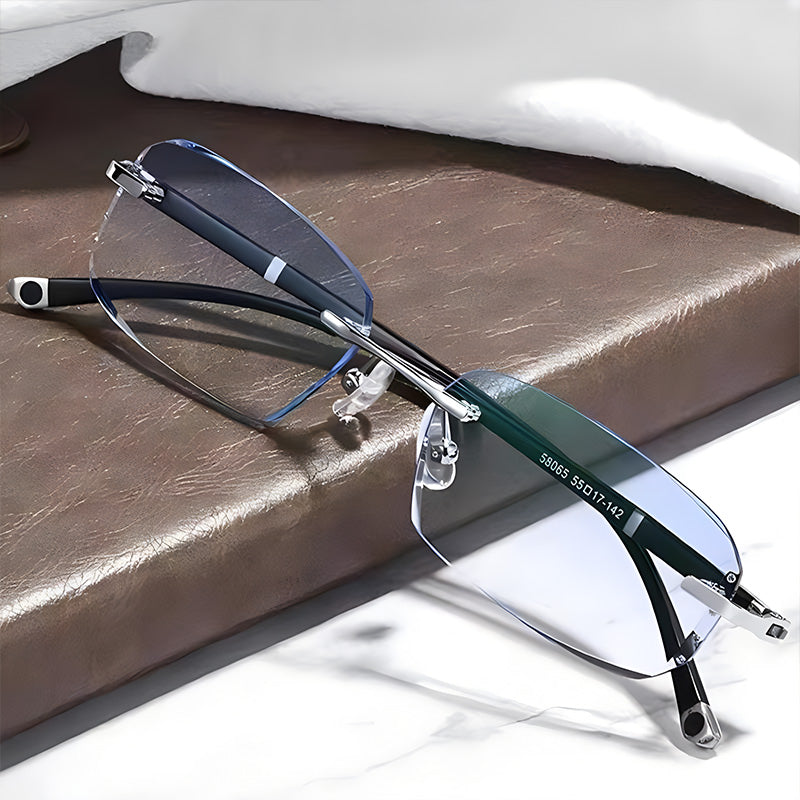 π₯Ultra-lightweight rimless reading glasses with diamond-cut lenses.