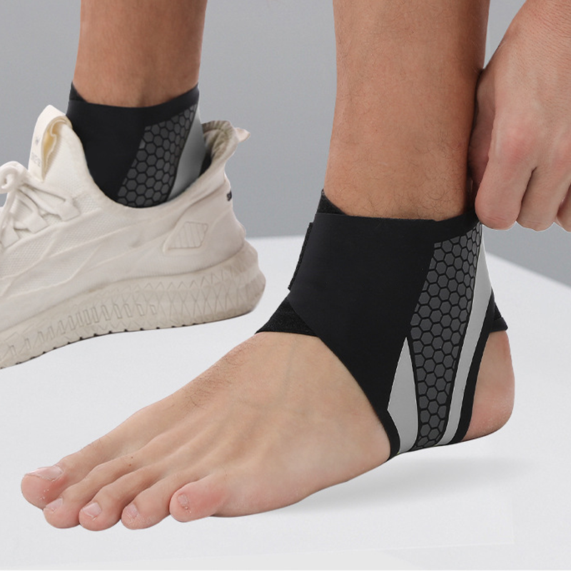 🦶 Breathable Elastic Ankle Support Brace — Adjustable Wrap-Around Ankle Stabiliser